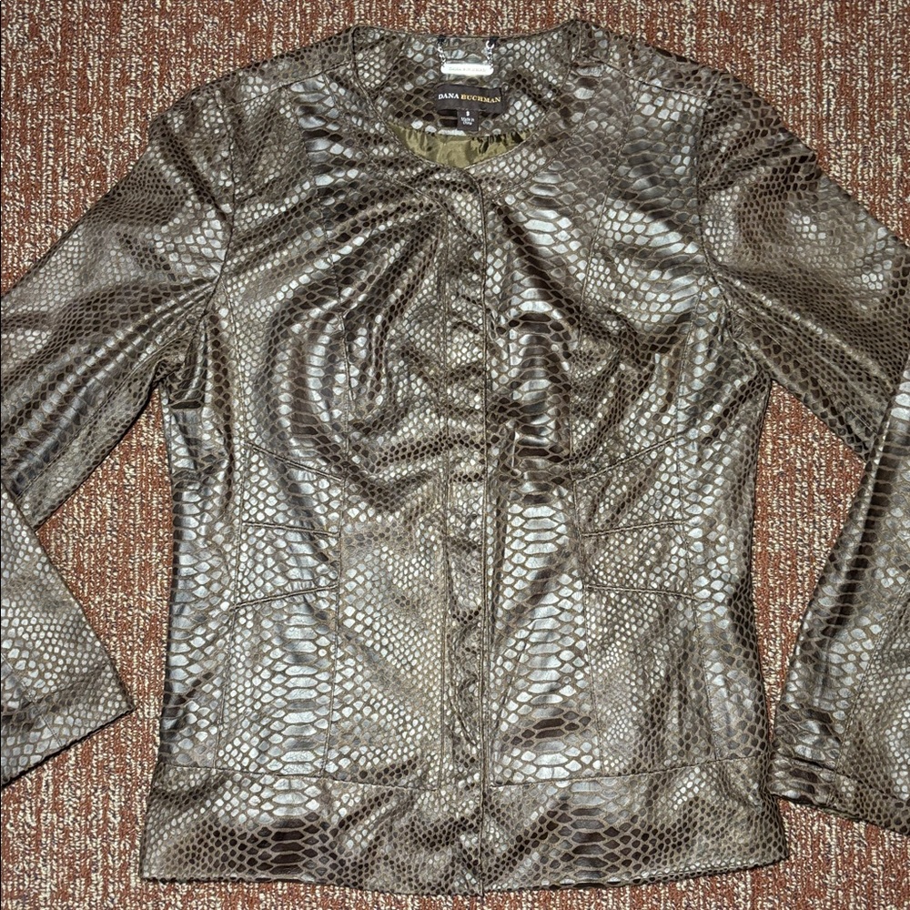 Dana buchman blazer faux leather snakeskin brown animal print snap front moto S